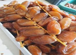 تصویر 4 از قیمت خرید خرما زاهدی عسلی + فروش ویژه